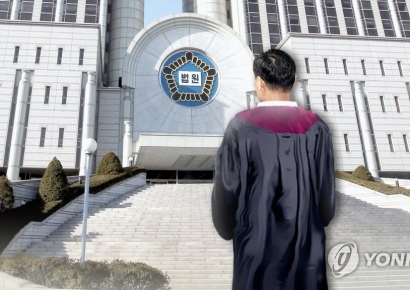 [단독]음주운전하고 재판나올 자격있나…대법, 판사 ‘징계 전 업무 배제’ 검토