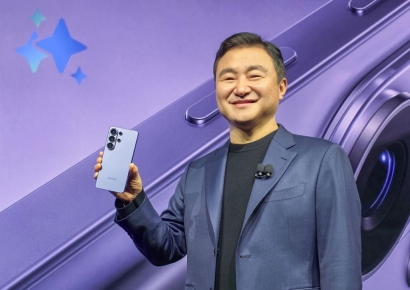 "택시 불러줘" AI 더 쉽게 쓰는 갤럭시S26…"8억대 보급 목표"