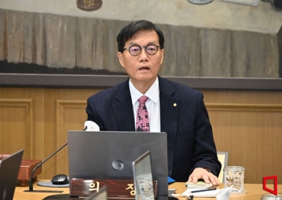 한은 "환율 1500원 일시적…달러 유동성·CDS 프리미엄 안정적"