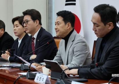 [포토] 장동혁, '동족배제' 北발언에 "李정부 짝사랑에 돌아온 건 냉소"
