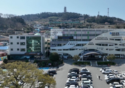 "유령교사 앞세워 1억 꿀꺽"…완도군 공무직 덜미