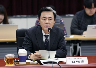 기업 몰린 충남, 김태흠지사 5000억 투자 유치