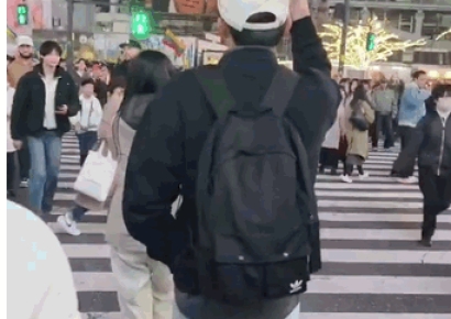 횡단보도 건너는 어린이 일부러 '쾅'…조회수 1000만 넘긴 '부츠카리' 대체 뭐길래