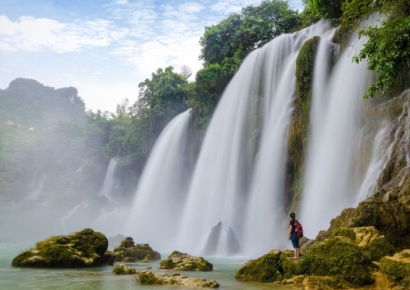 인생샷이 식인상어보다 위험했다…셀카 찍다 죽은 사람 이렇게 많았나?