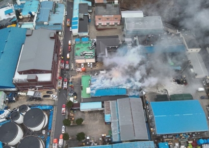 여수 오천동 식품공장서 불…5시간 만에 진화