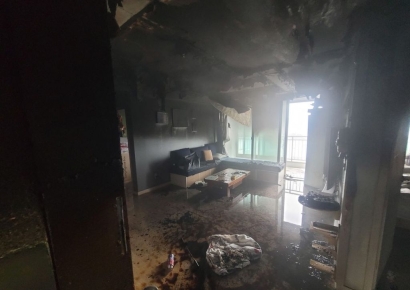 여수 소호동 아파트서 줄눈 작업 중 불…3명 경상