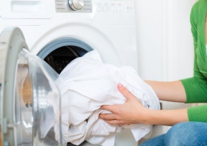 "빨래 절대 이렇게 하지마세요"…오히려 악취 유발하는 '이 행동'