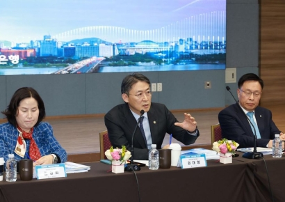 금융위, 정책금융 간 '칸막이' 없애 유망 벤처 집중 지원