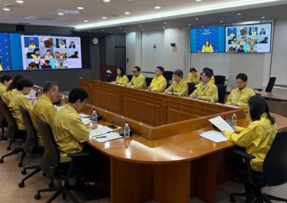 외교부, 재외국민보호대책반 가동…"현재까진 우리 국민 피해 없어"