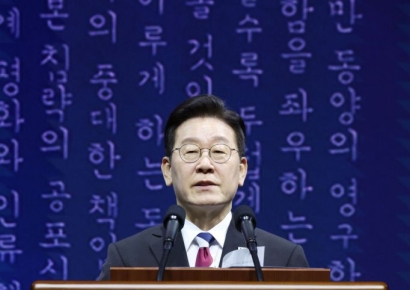 李대통령 지지도 6주 만에 하락한 57.1%…"사회적 갈등 부각"