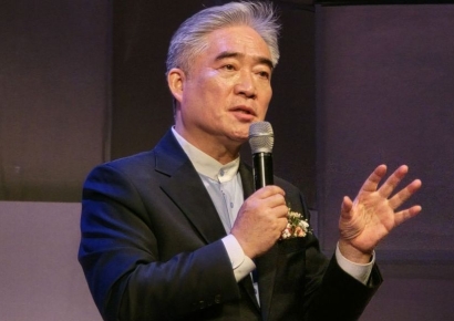 조명래, "산업의 중심지 창원, 행정의 마산, 관광의 진해 완성돼야"