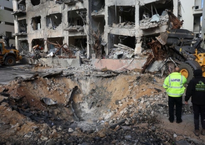 "등교한 딸들이 주검으로"…이란 女초등학교 어린이 148명 참변[美 이란 공습]