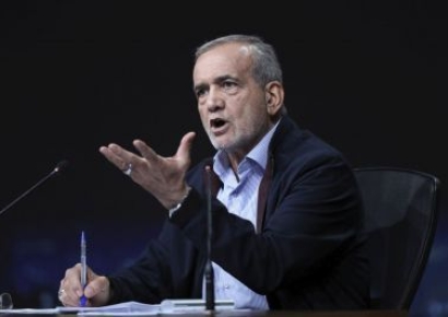 페제시키안 이란 대통령 "국가 역량 총동원해 응징"…이란 '3인 체제' 가동[美 이란 공습]