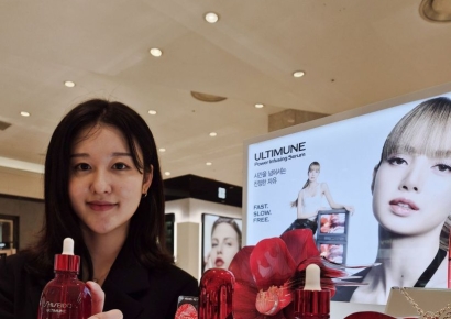 봄철 피부 탄력 ‘골든타임’ 잡아라… 롯데百 부산본점, 얼티뮨 파워 인퓨징 오일 단독 선출시