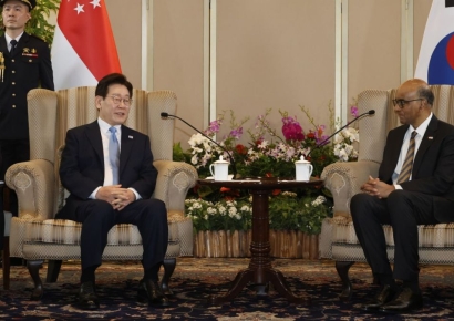 싱가포르 국빈 방문 李대통령 "부동산 정책·공직사회 문화 배울 것 많아"
