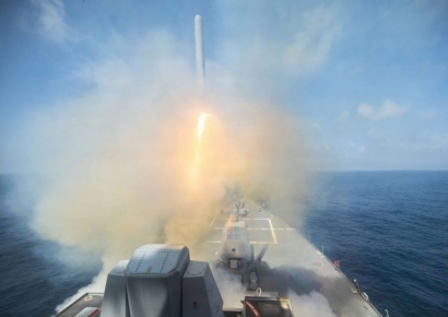 美 '장대한 분노' 일주일…"이란 선박 43척 훼손 및 파괴"