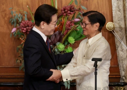 필리핀 수감 마약왕 9년 만에 송환…靑 "공범·범죄수익 끝까지 추적"