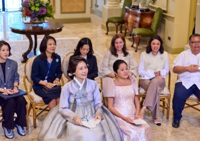 金여사, 필리핀 영부인과 '전통 디저트 타임'…"한국 음식과 닮아"