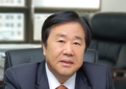 SM그룹 우오현 회장, 여주대 발전기금 23억원 기탁