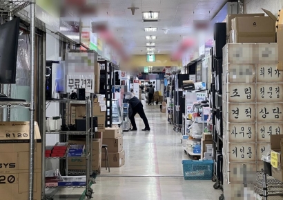 "노트북 314만원·휴대폰 254만원"…전쟁 '나비효과'에 비명 터진다[미국-이란 전쟁]