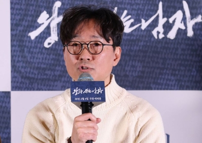 장항준 '공약' 진짜 할까…천만 앞두고 그가 앞두고 내놓은 해법 보니 