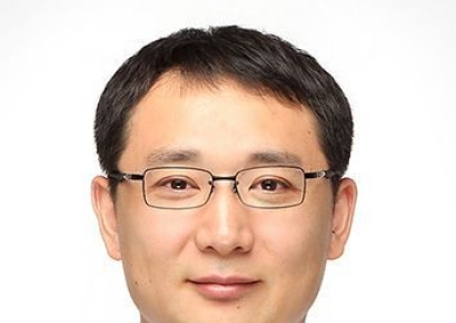 스위치 ‘딸깍’하면 ‘표적 절단’… 목표 분자 결합만 골라 자른다