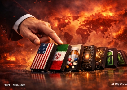 [미국-이란 전쟁]중동 바닷길·하늘길 폐쇄 "의약품·반도체 등 공급망 쇼크"