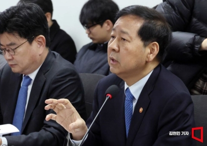 [포토] 구윤철 "주유소 폭리·매점매석 방문 점검…'무관용' 최대 조치"