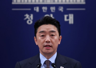 강훈식 "UAE서 원유 600만배럴 이상 긴급 도입 확정"…'에너지 안전판' 선제 확보