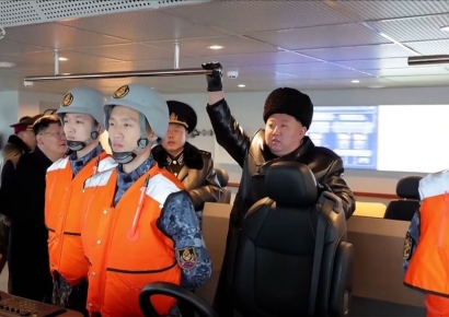 美서 '살 떨리는' 보고서 나왔다 "北핵탄두 소형화 이미 성공 가능성"