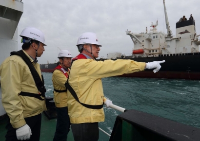 손주석 석유공사 사장 “비축유 방출 무결점 대응”… 울산 비축기지 현장 점검