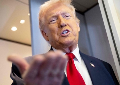 트럼프 "이란 통신망 완전히 파괴"…대이란 군사작전 성과 강조