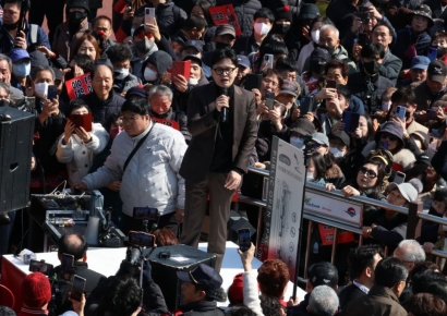 더민주, 한동훈 직격 "윤석열도 코스피 6000 돌파? 허세"