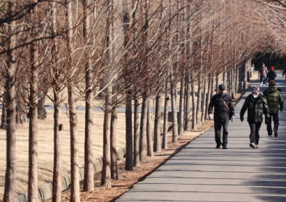 [내일날씨] 9일 아침 최저 -4도 '서리 주의'…중부 비·눈