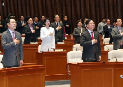 국힘, '尹어게인 반대' 결의…관건은 후속 조치