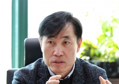 [이슈인터뷰]하태경 "AI 자회사 5월 출범…수강료 코인 결제 빗썸도 추가"