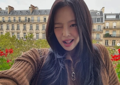 파리 한복판서 인파에 포위된 제니, 악성 루머에 결국 소속사 칼 빼들었다