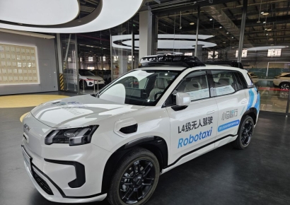 [한·중·미 로보택시 大戰]②가상세계서 매주 100억㎞ 달린 포니AI…"전세계 3000대 보급"