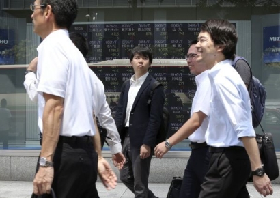 "커피 마시고 산책 좋았는데"…40대 '파이어족' 사무직으로 돌아갔다