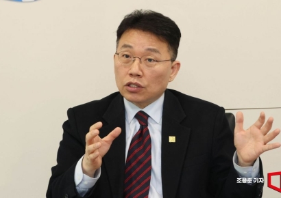 [인터뷰]정익중 "국내입양과 출산은 다르지 않다"[잊힌 아이들]⑪