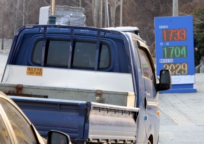 "200원 올린 주유소 정 떨어졌다"…1700원대 '착한 주유소' 돈쭐 응원 