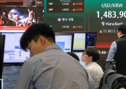 코스피 3%대 하락 출발…코스닥도 약세