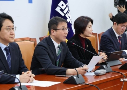 [포토] 민주 한병도 "대미투자특별법 처리…관세 리스크 완화 기대"