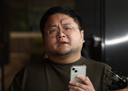 "李 대통령 감사합니다"…'쯔양 협박' 구제역 측, 재판소원 청구 예고