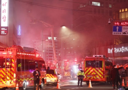 서울 소공동 숙박시설 화재…중상 3명(종합2보)