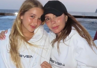 5살 때 상표등록하더니…"K뷰티서 영감" 14세 베컴 막내딸 사업가 변신