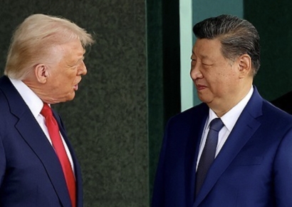 트럼프 군함 파견 요구에 중국 "적대행위 중단이 우선"