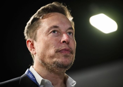 바보 지수에 '파격 결정'?…삼성에 반도체 맡겼던 머스크, AI칩 직접 만든다