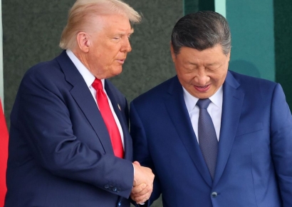 [快讯]特朗普总统抵达北京…开启2晚3天国事访问行程