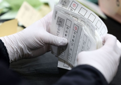 제지 빅2 투표용지 경합, 올 지방선거는 무림 승